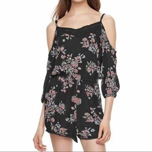 Cold shoulder Romper